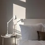 2-zimmer Mitte Mit Parkmoeglichkeit & Oepnv Anbindung アパート *